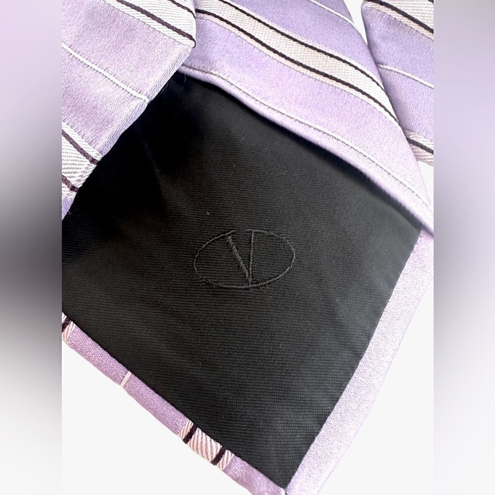 Valentino 100% Silk Purple Lavender & White Tie 3.25” Wide - Picture 10 of 12